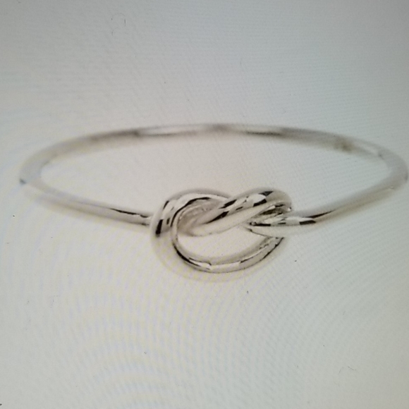Sterling Forever Silver Love Knot Ring - Picture 8 of 8